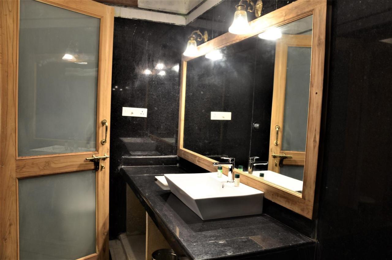 Hotel Dev Villa ジャイサルメール エクステリア 写真